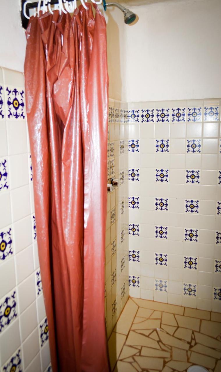 Hotel Villa De Flores Uruapan  Ngoại thất bức ảnh